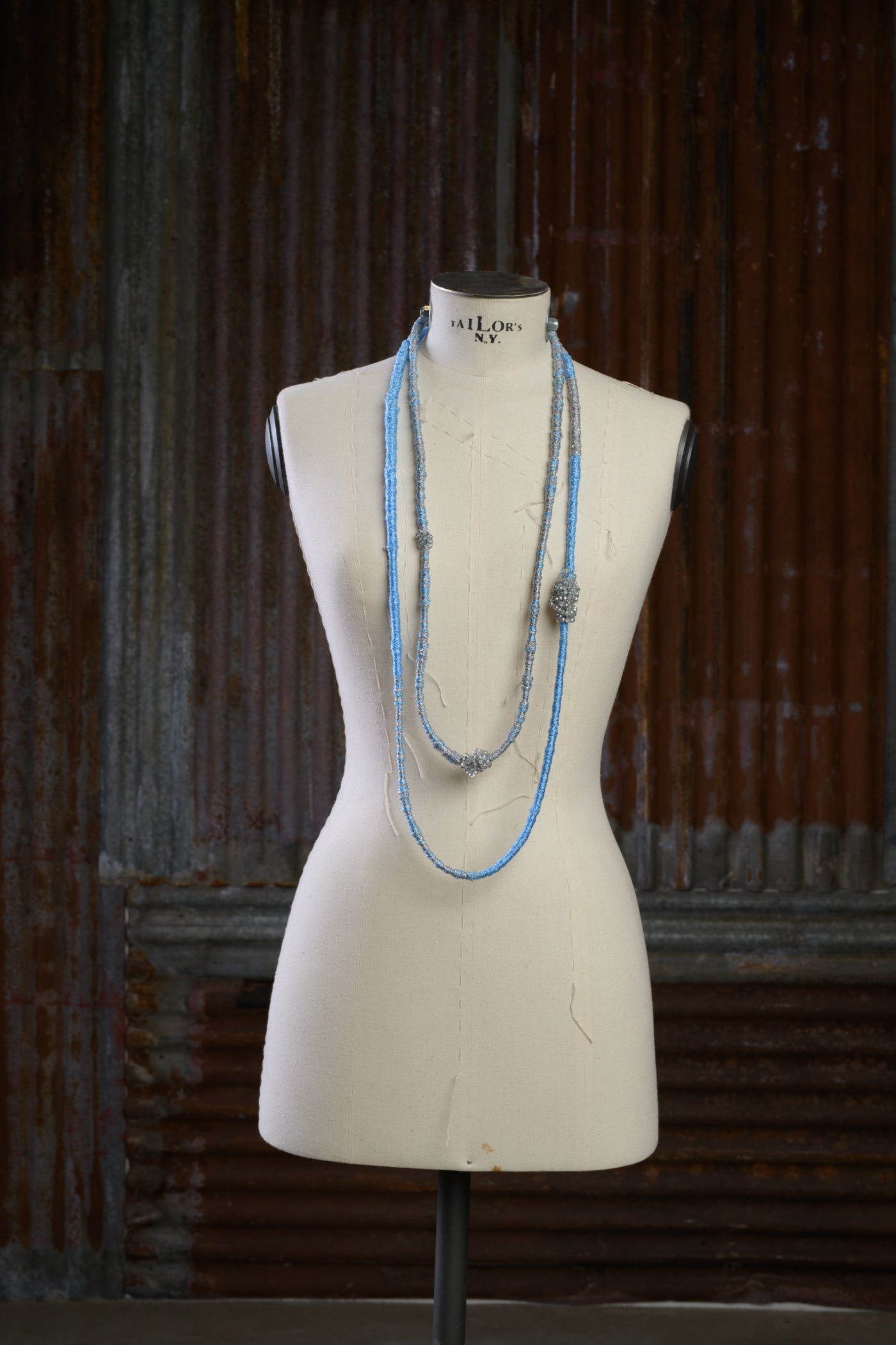 Double Thread Polypropylene Necklace with Glass Beads